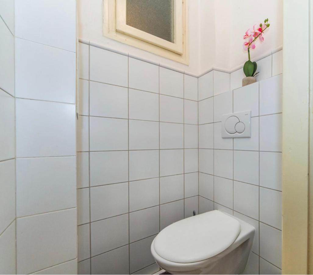 Apartmán Cosy Flat In The Heart Of Praha Exteriér fotografie